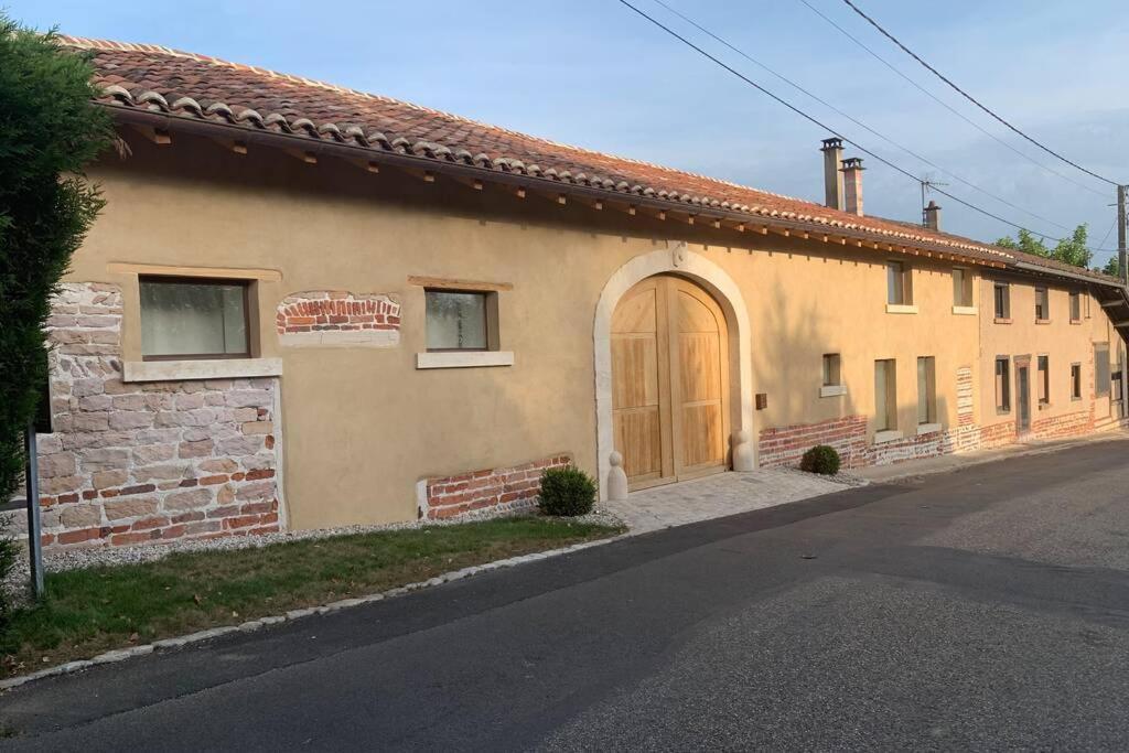 הוילה Ancien Haras Refait A Neuf A 3 Km De וונאס מראה חיצוני תמונה